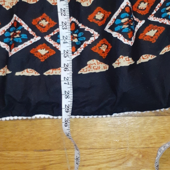 Black Tan White Tribal Print Skirt Size S/M - Picture 3 of 4